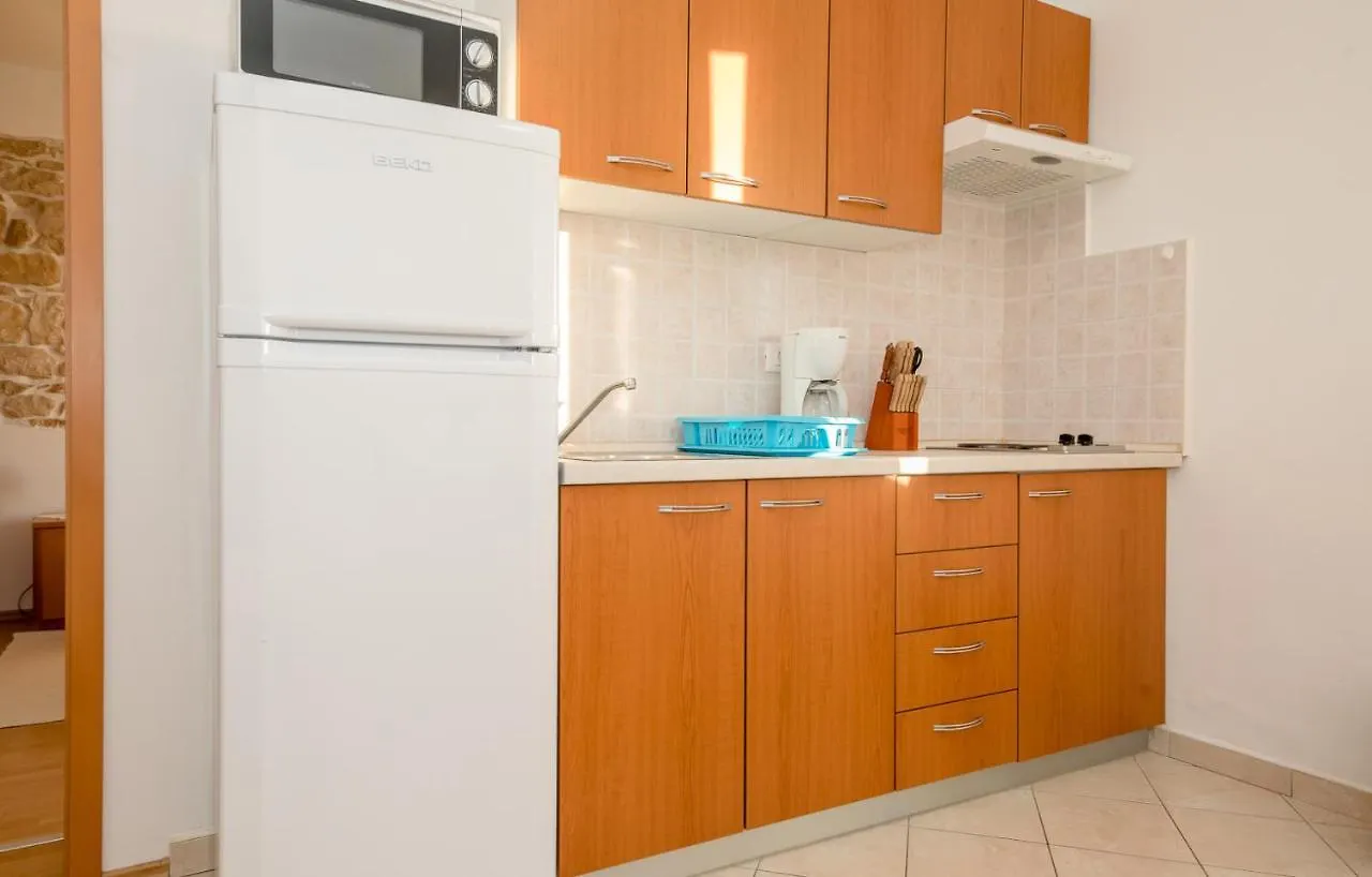 Apartments Kordic Barbat na Rabu 3*,  Hırvatistan