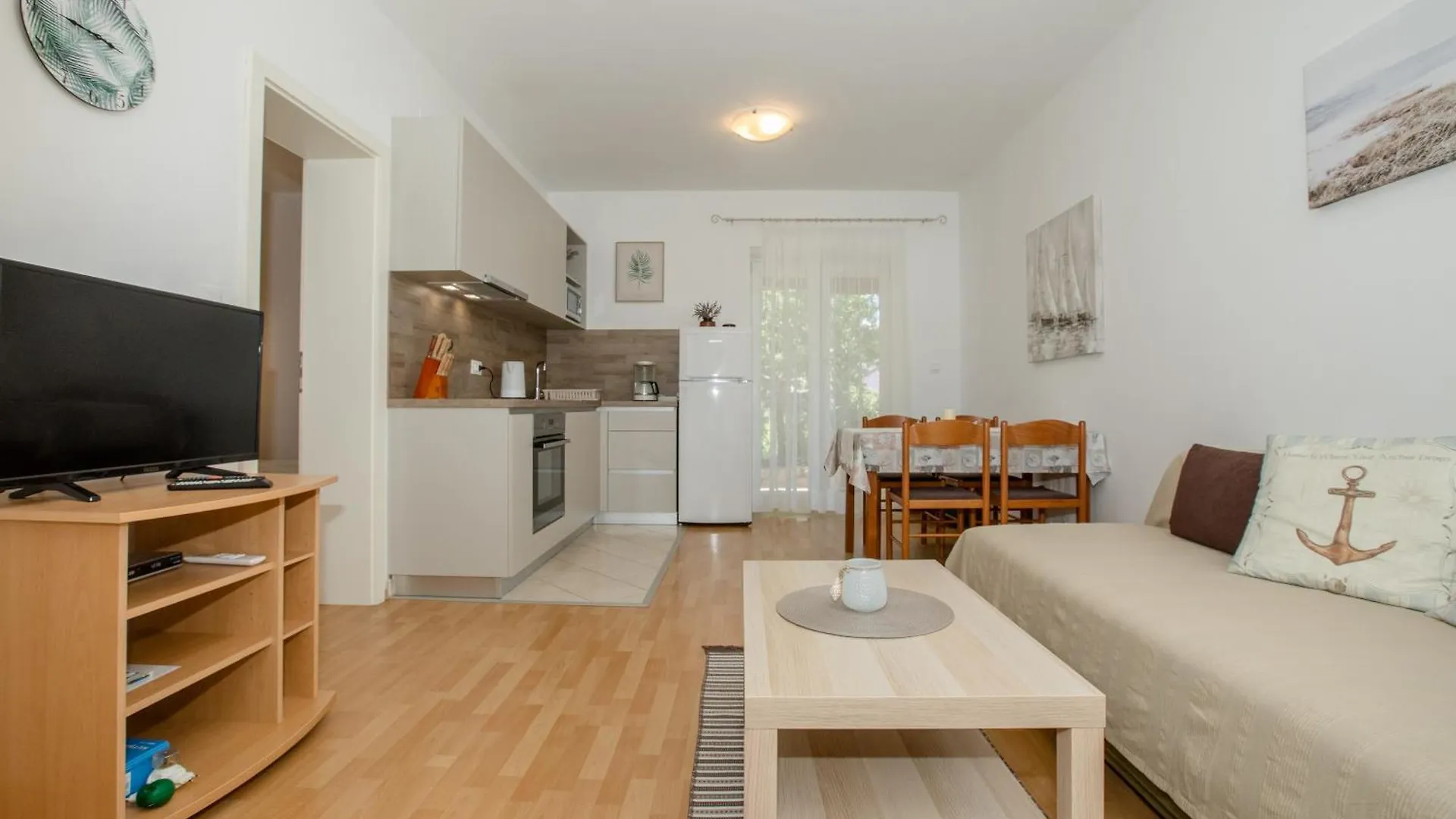 Apartments Kordic Barbat na Rabu 3*,  Hırvatistan